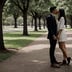 Während andere arbeiten: Bürgergeld Dating mittags im Park