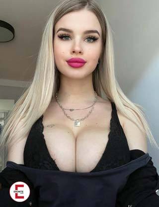 Marrybae Pornos: XXL-Naturbrüste und Wunschvideos