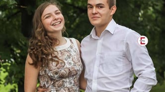 Meinem Stiefbruder bei der Selbstbefriedigung geholfen