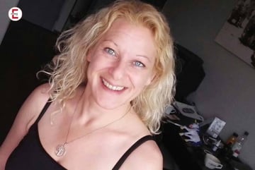 Zugesagt: Superheiße MILF mit dicken Titten beim Pornocasting