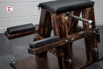 Bondagebock