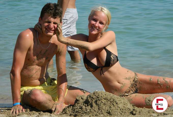 Intime Beichte: Von der Freundin der kleinen Schwester verführt