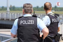 Polizist schickte "Dick Pics" und Pinkel-Bilder an Kollegen