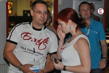 Eronite beim Kartfahren mit Partnercash vor 16 Jahren