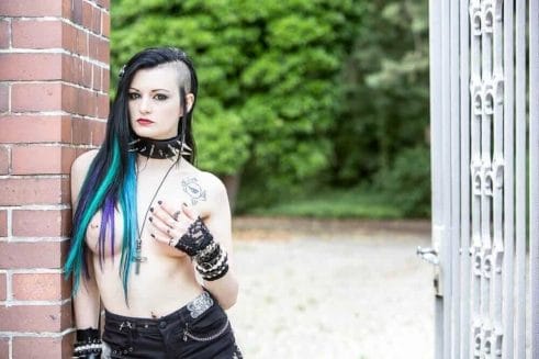 Alissa Noir | Gothic Porn Girl | Eronite.com