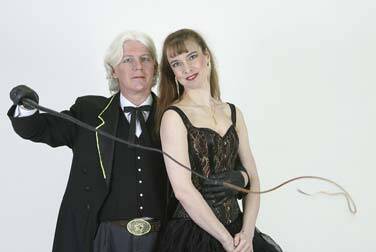Little whip lore – The Bullwhip Little whip lore – The Bullwhip