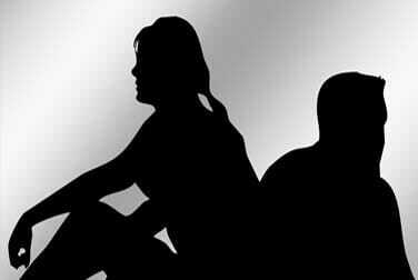 12 Dinge, die Männer ihrer Frau nicht sagen sollten 12 Dinge, die Männer ihrer Frau nicht sagen sollten