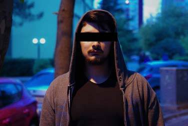 Vom Türken ausgenutzt: Frauenjagd im Internet Vom Türken ausgenutzt: Frauenjagd im Internet