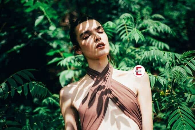 Gay-Sexgeschichte: Ein langweiliger TV-Nachmittag Gay-Sexgeschichte: Ein langweiliger TV-Nachmittag