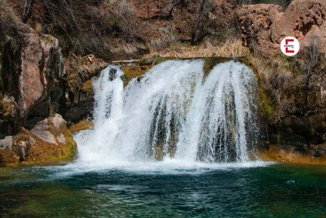 Gushing Gushing