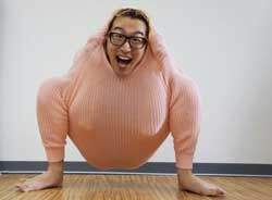 Ein Hühnchen als Fetisch? Verrücktes aus Japan! Ein Hühnchen als Fetisch? Verrücktes aus Japan!