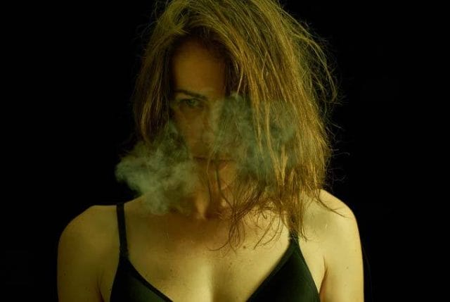 Kiffende Frauen haben bessere Orgasmen – stimmt das? Kiffende Frauen haben bessere Orgasmen – stimmt das?