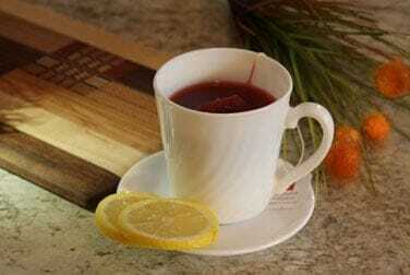 Infusión pervertida: té de la regla hecho con sangre menstrual