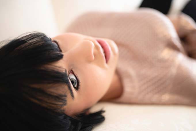 What does PinaDeluxe porn offer and where can I get it?