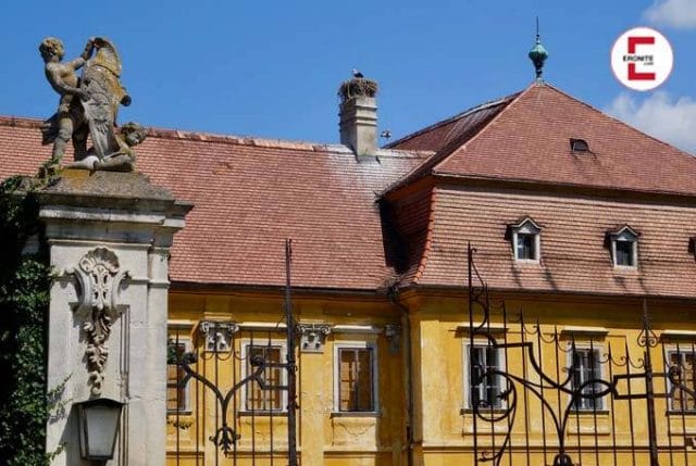 Mein One Night Stand auf Schloss Marchegg beim Theater Mein One Night Stand auf Schloss Marchegg beim Theater