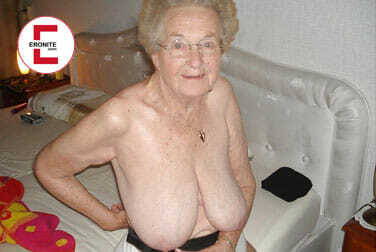 Ich bumse als Sugargranny mit jungen Burschen Ich bumse als Sugargranny mit jungen Burschen