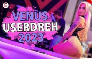 Ficken mitten auf der Erotikmesse: Venus Userdreh 2023