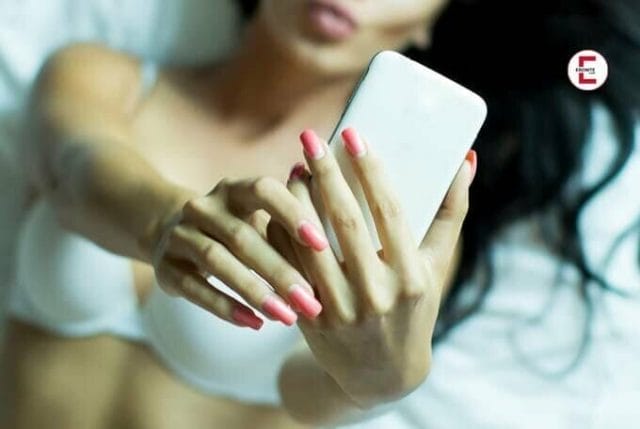WhatsApp Sex: How sexting and sex chat work in Messenger